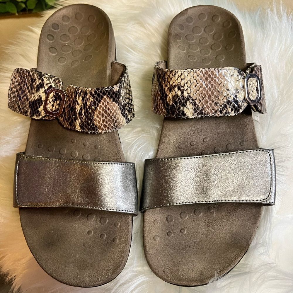 Vionic Sandals 